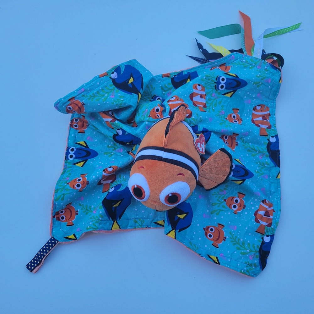 Lovey Nemo the clown fish Plush Security Blanket for kids 21 x 21